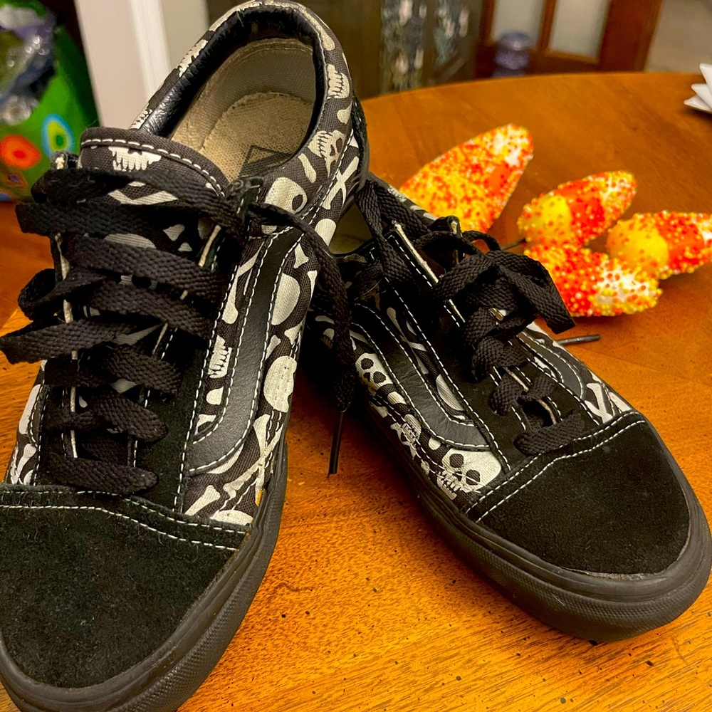 💀 VANS 💀
